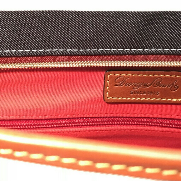 Genuine Dooney & Bourke Purse - Picture 4 of 4